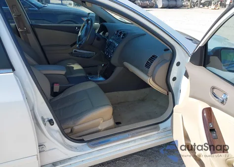 2011 Nissan Altima 2.5 S from USA, damaged, VIN 1N4AL2AP2BN483425